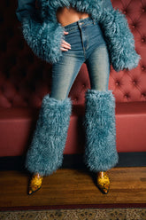 SIT PRETTY FUR TRIM JEANS IN BLUE DENIM