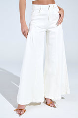 TRENDY AND COOL WHITE WIDE LEG DENIM PANT