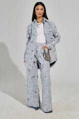 NEVER LOSE ME RELAXED DISTRESSED DENIM