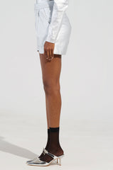 MISS INDEPENDENT METALLIC SHORT IN SILVER
