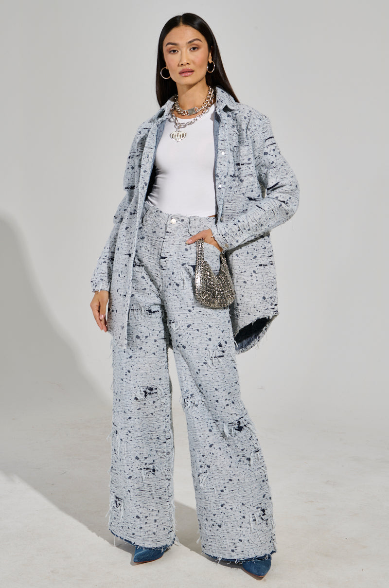 NEVER LOSE ME RELAXED DISTRESSED DENIM