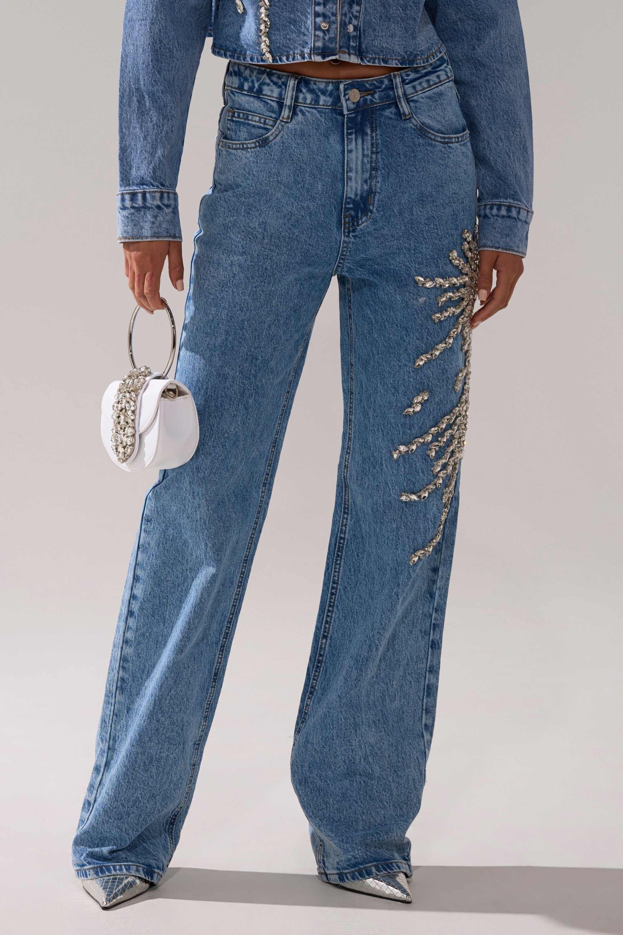 SPARKLE AND SHINE QUEEN RELAXED DENIM