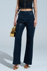 FLEX FIT TROUSER WITH WAX EFFECT