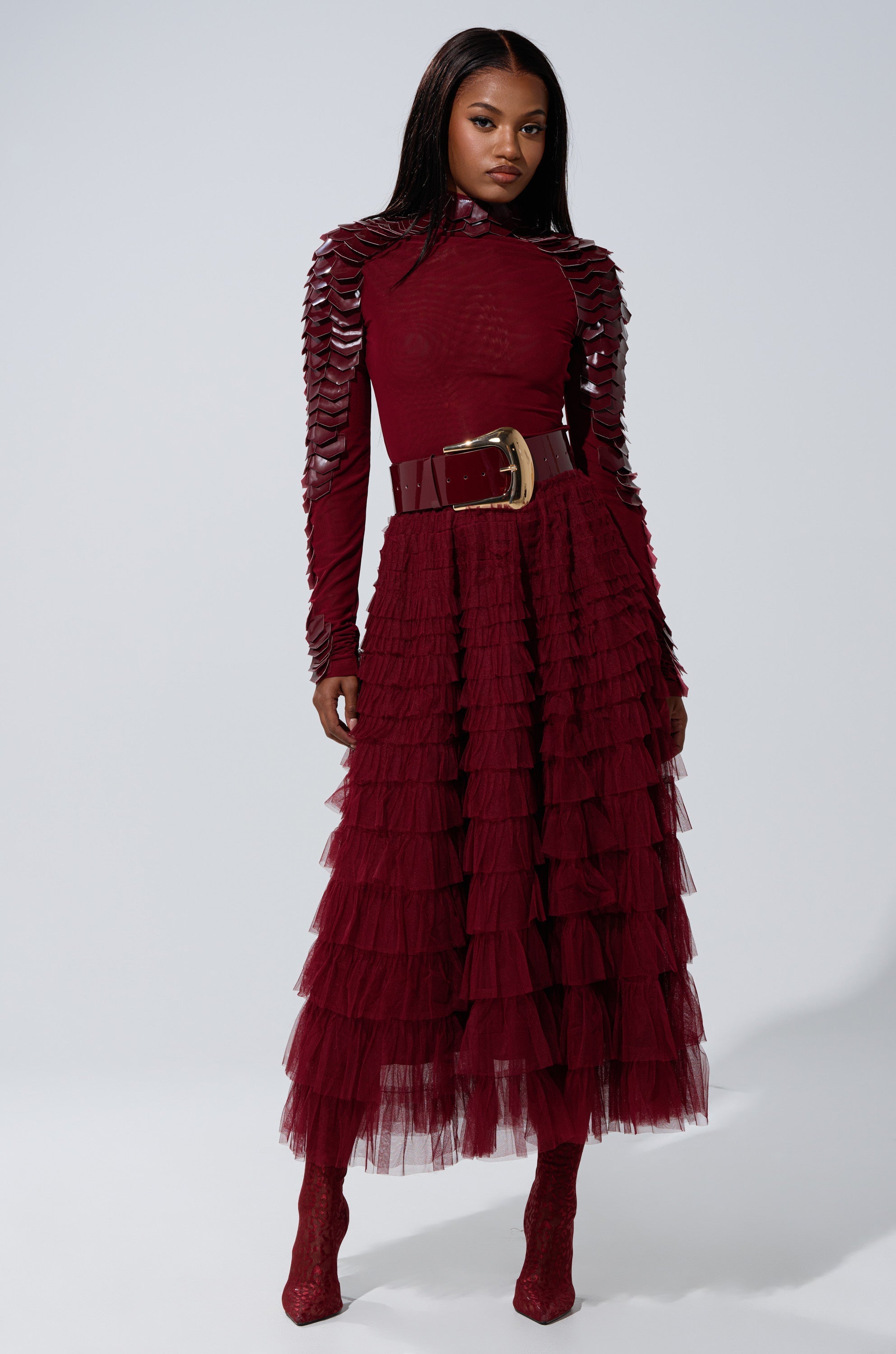STARS ALIGNED MESH RUFFLE MAXI SKIRT IN BURGUNDY
