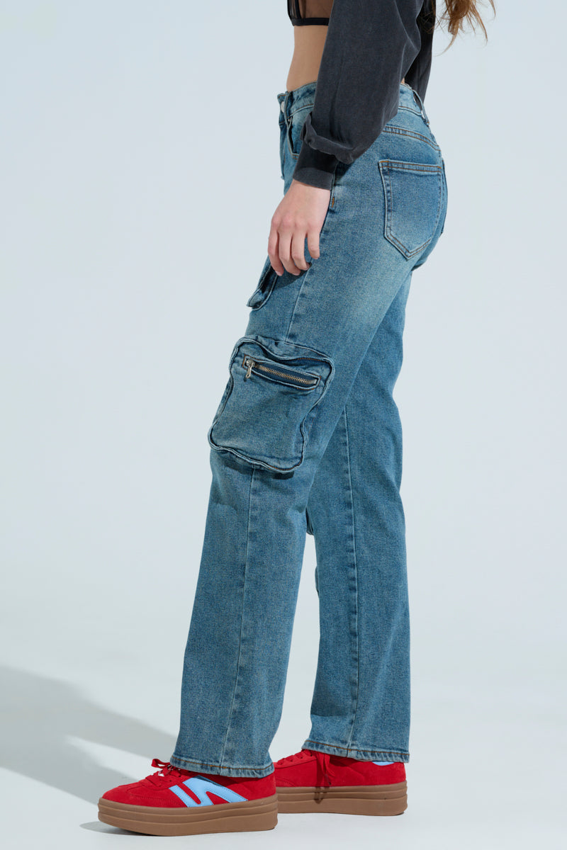 ALL OVER POCKET DETAIL RELAXED FIT JEANS IN MEDIUM BLUE DENIM