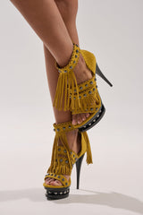 AKIRA GOLD MAROVA MUSTARD NOVELTY PLATFORM FRINGE EMBELLISHED SANDAL