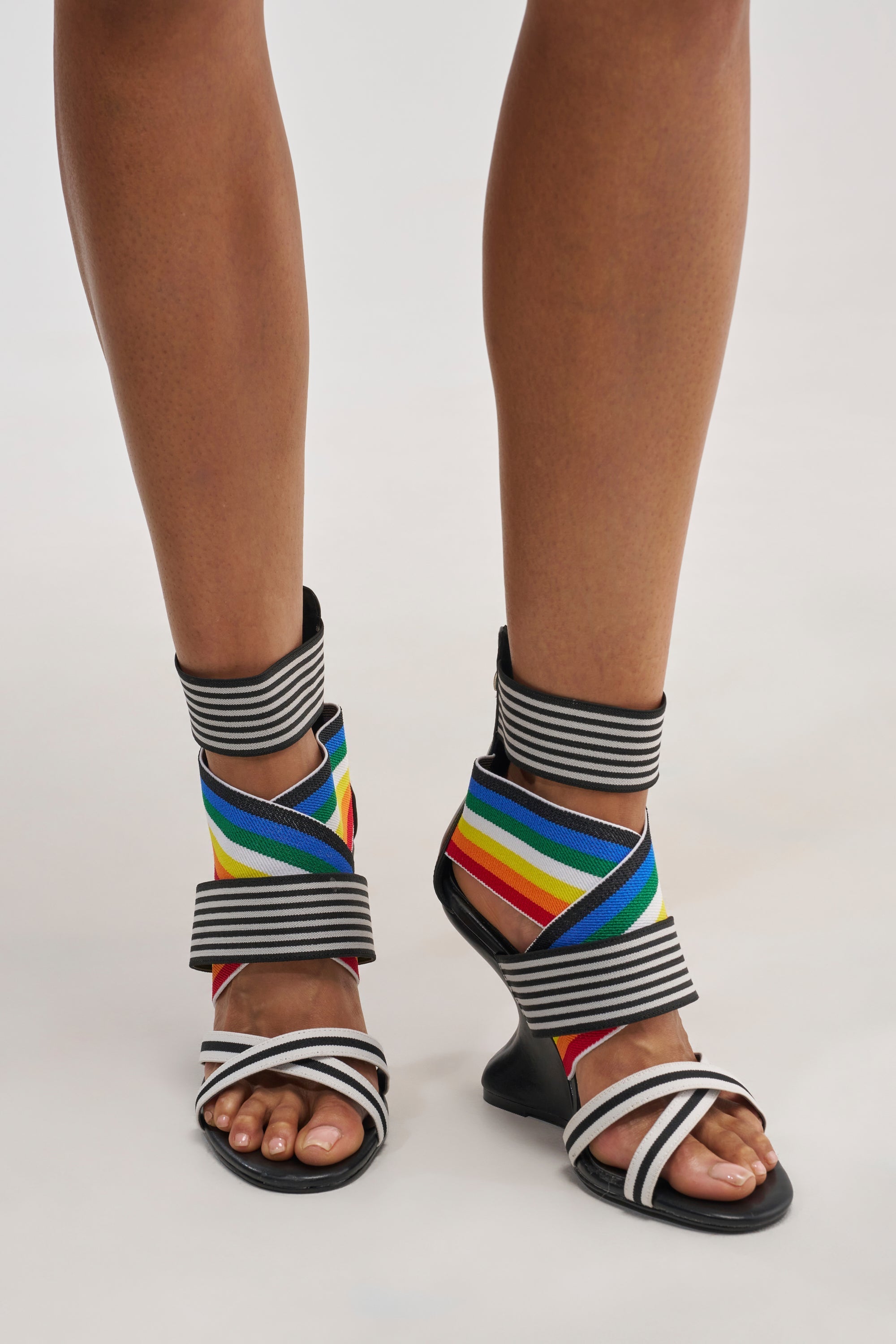 AKIRA GOLD SIGMA MULTI WEDGE SANDAL