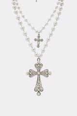 IN MY DREAMS NECKLACE