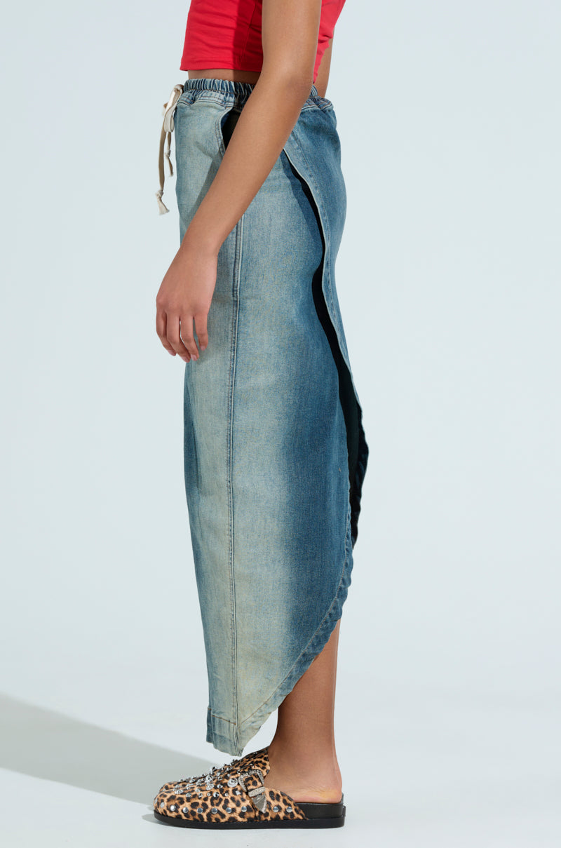 SIDE THOUGHTS MAXI SKIRT