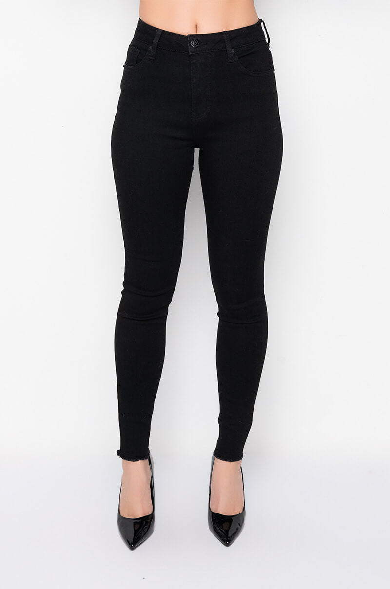 ALL OVER BACK LACE SKINNY JEANS