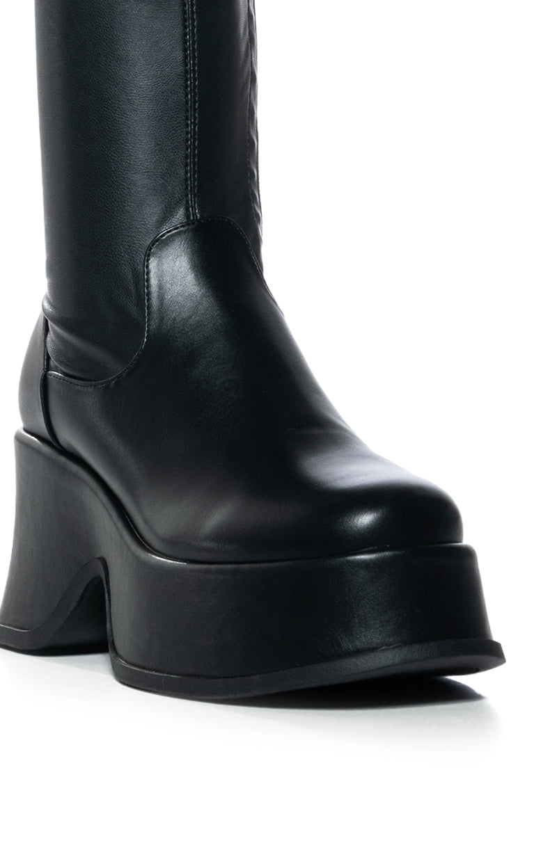 AZALEA WAND MIMMA BLACK FUTURISTIC BOOTIE