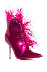 AZALEA WANG ALEJANDRA FUCHSIA FEATHER BOOTIE