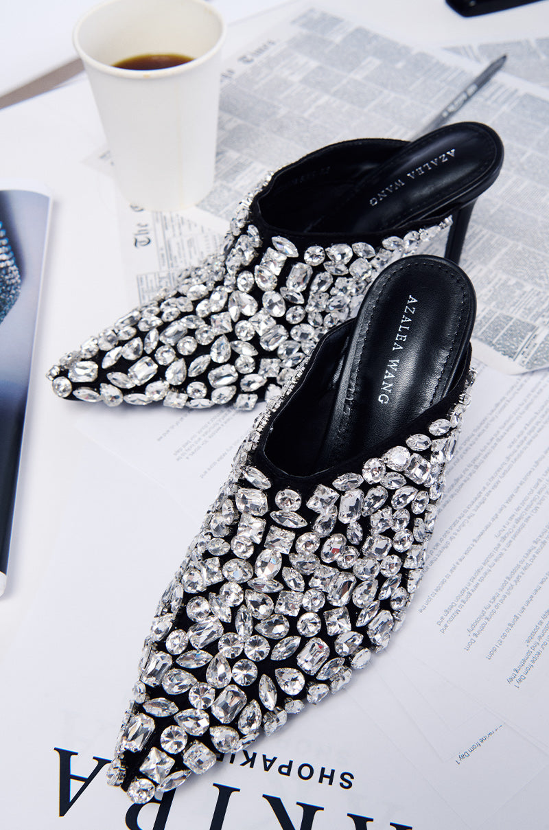 AZALEA WANG BELLADONA EMBELLISHED PUMP