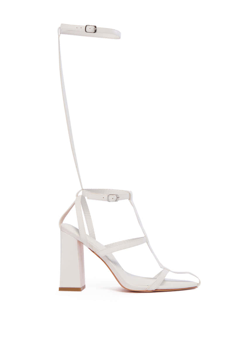 AZALEA WANG KYMANI WHITE STRAPPY SANDAL