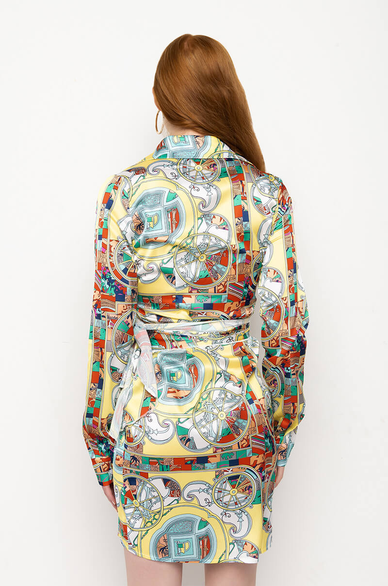 SHE'S A PAINTING SCARF PRINT WRAP DRESS